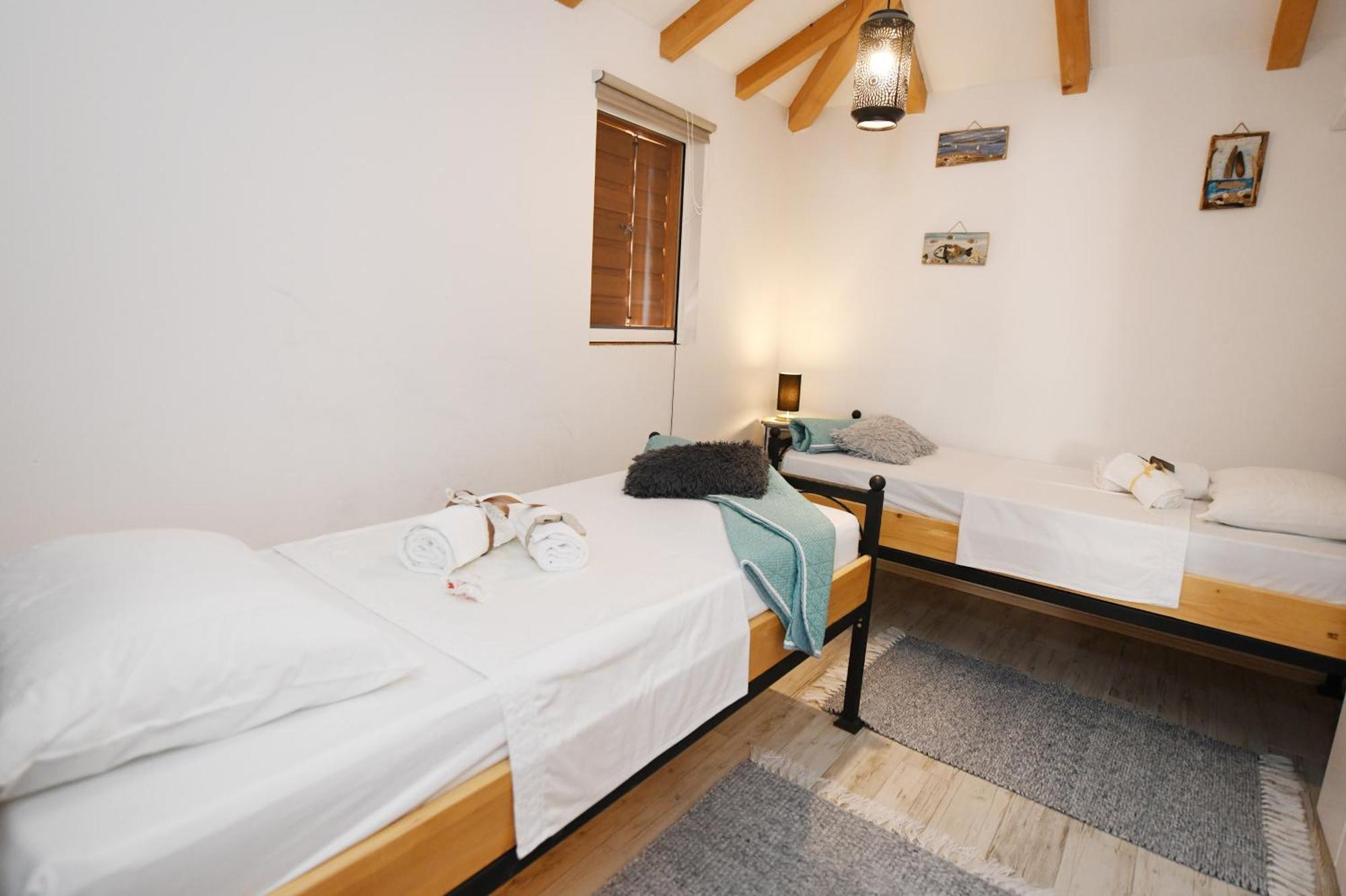 Beach House Marina Grande بيتينا المظهر الخارجي الصورة